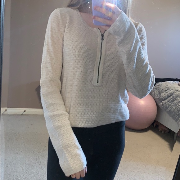 Women’s Calvin Klein long sleeve
